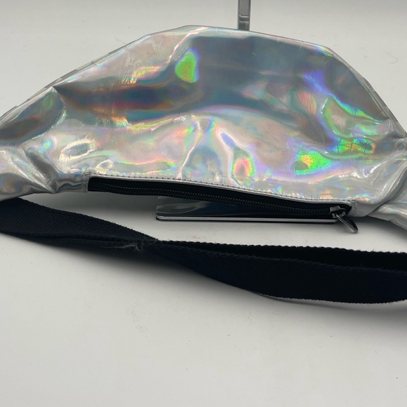 Vans Iridescent-Holographic White Checkered Fanny Pack - Picture 2 of 3